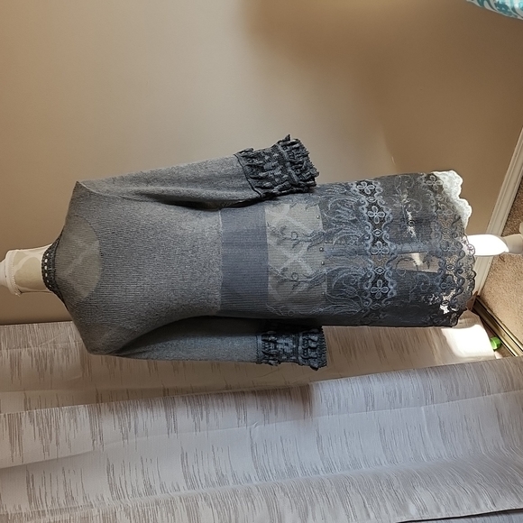 Womans Light Lace Sweater - Picture 5 of 7